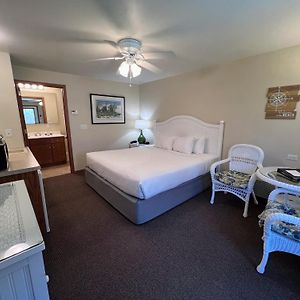 King Room Garden View